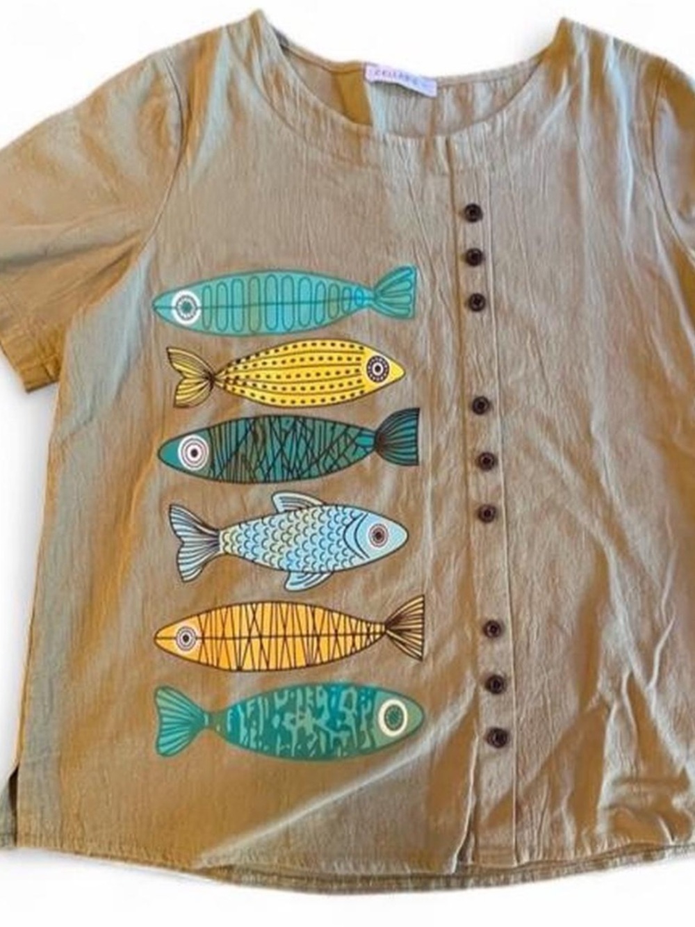 Cellabie Sage Green Fish Graphic Button Front Top – XS